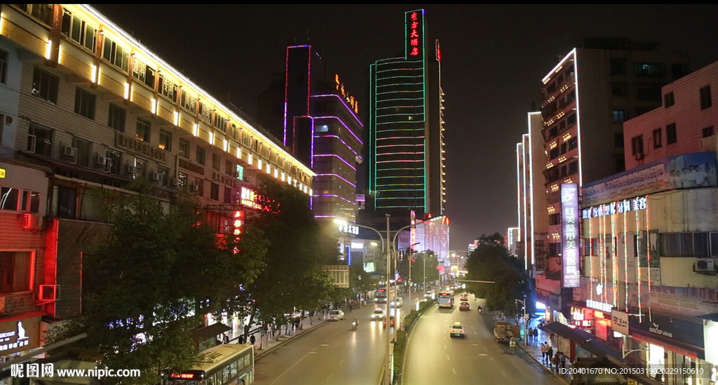 遵義市中華路夜景