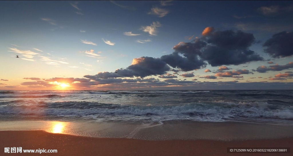 美麗的黃昏沙灘海浪視頻素材