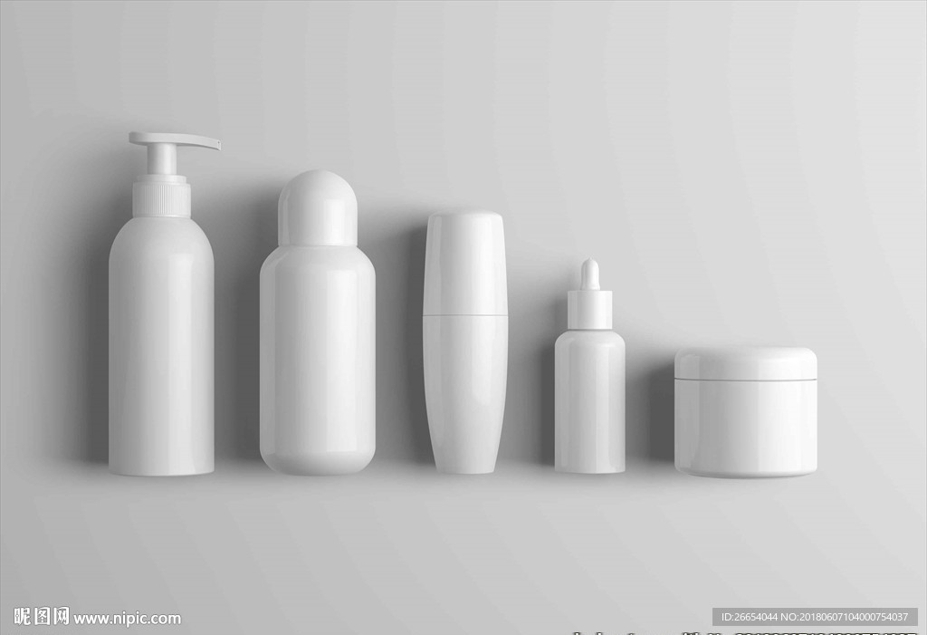 白色化妆品瓶子模型PSD源文件