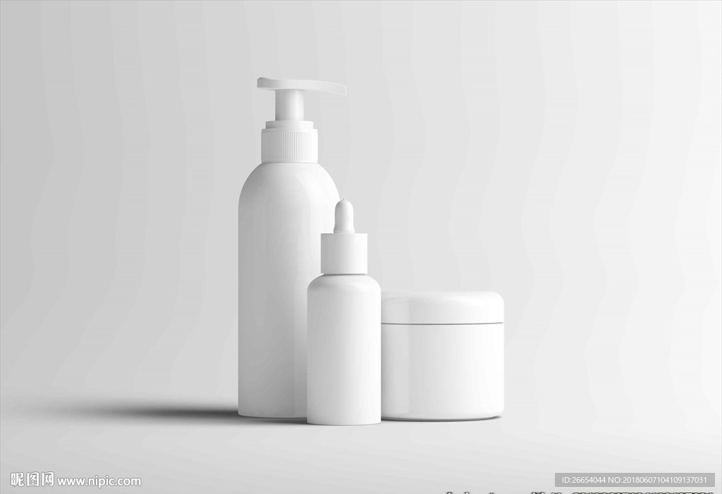 白色化妆品瓶子模型PSD源文件
