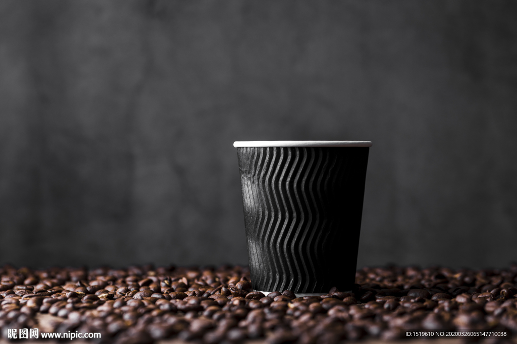 咖啡豆杯子摄影图