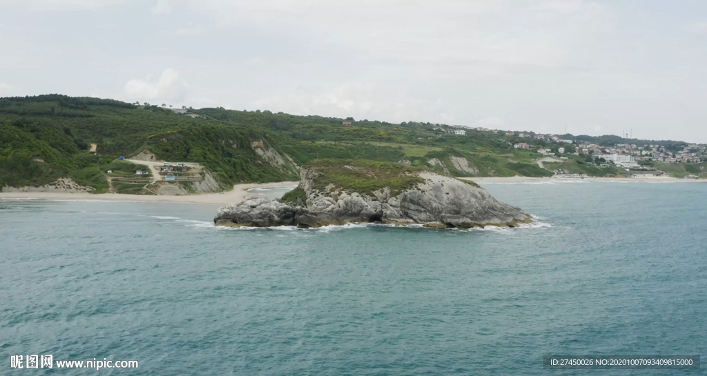 平靜的海面海岸線