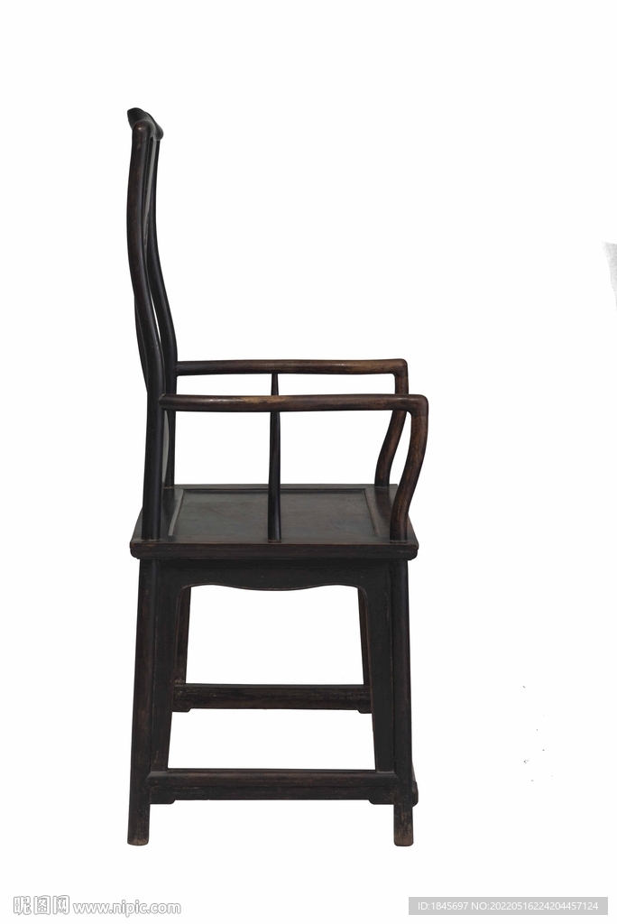 清前期紫檀高靠背黑漆文椅