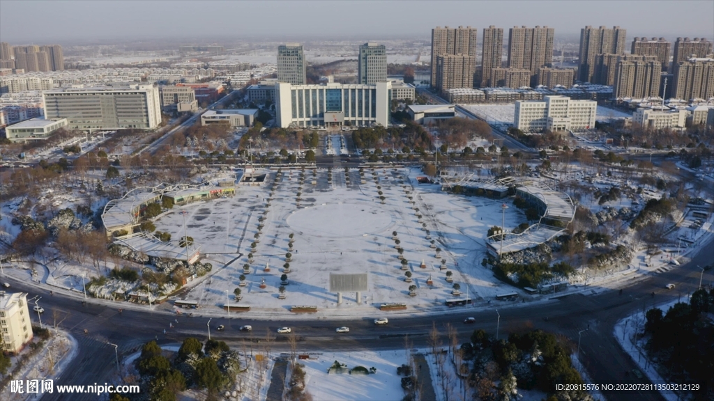 泗阳市民广场城市雪景