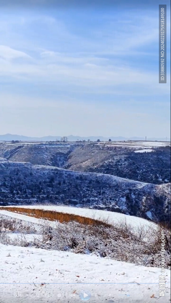 高原雪景