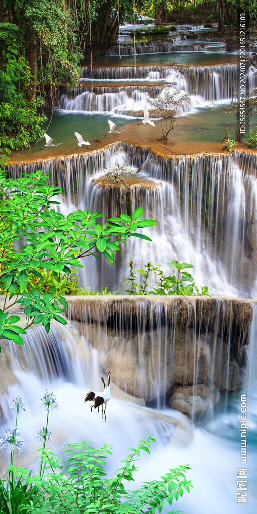 清新山水瀑布流水生財(cái)玄關(guān)