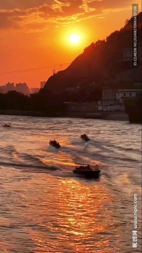 蘭州中山橋游船