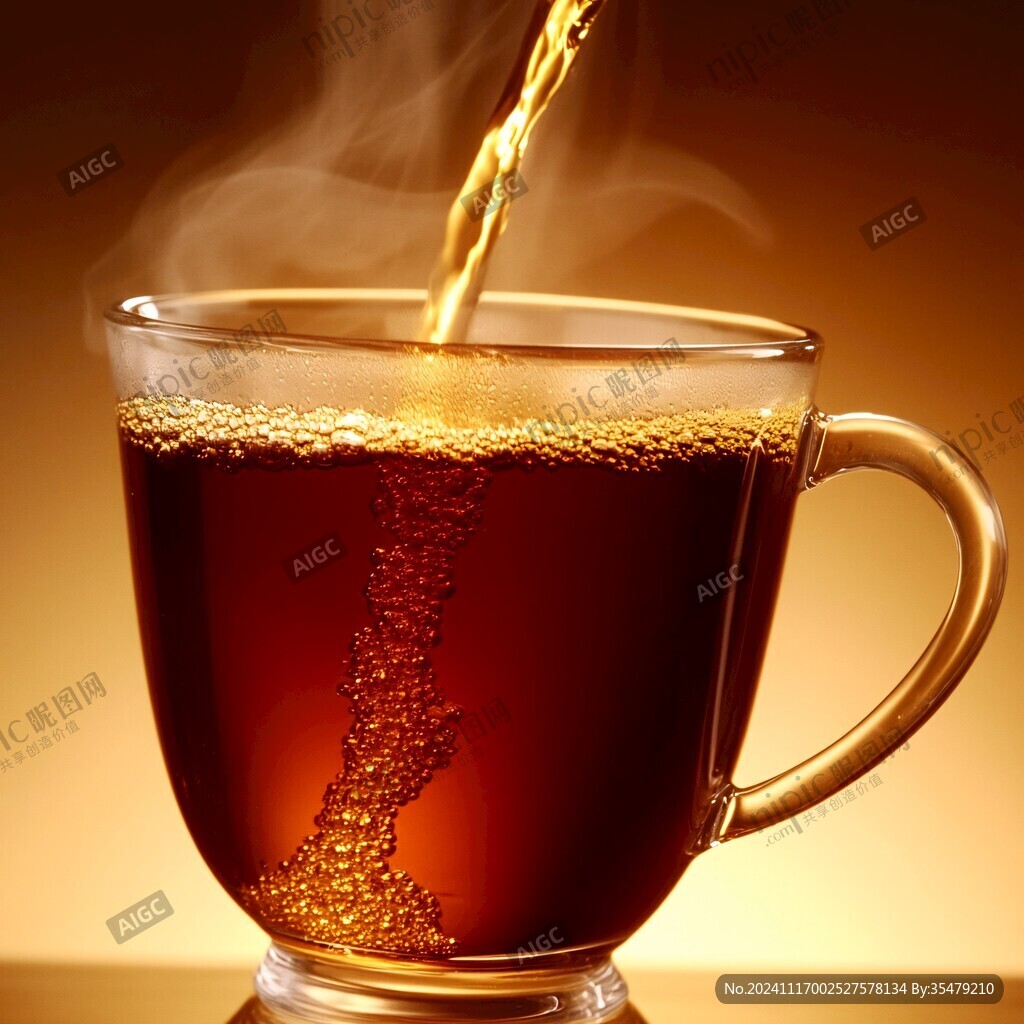 紅茶倒茶水