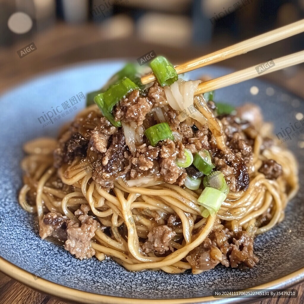 招牌肉醬拌面