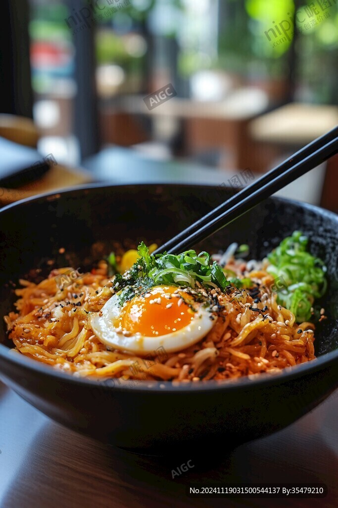日式料理店拌面湯面