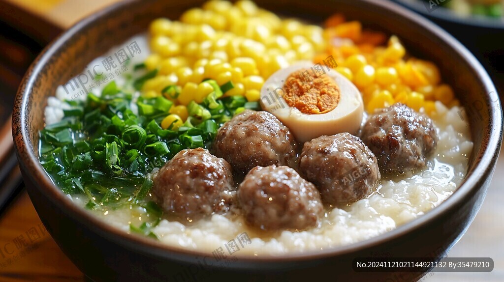 貢丸米線
