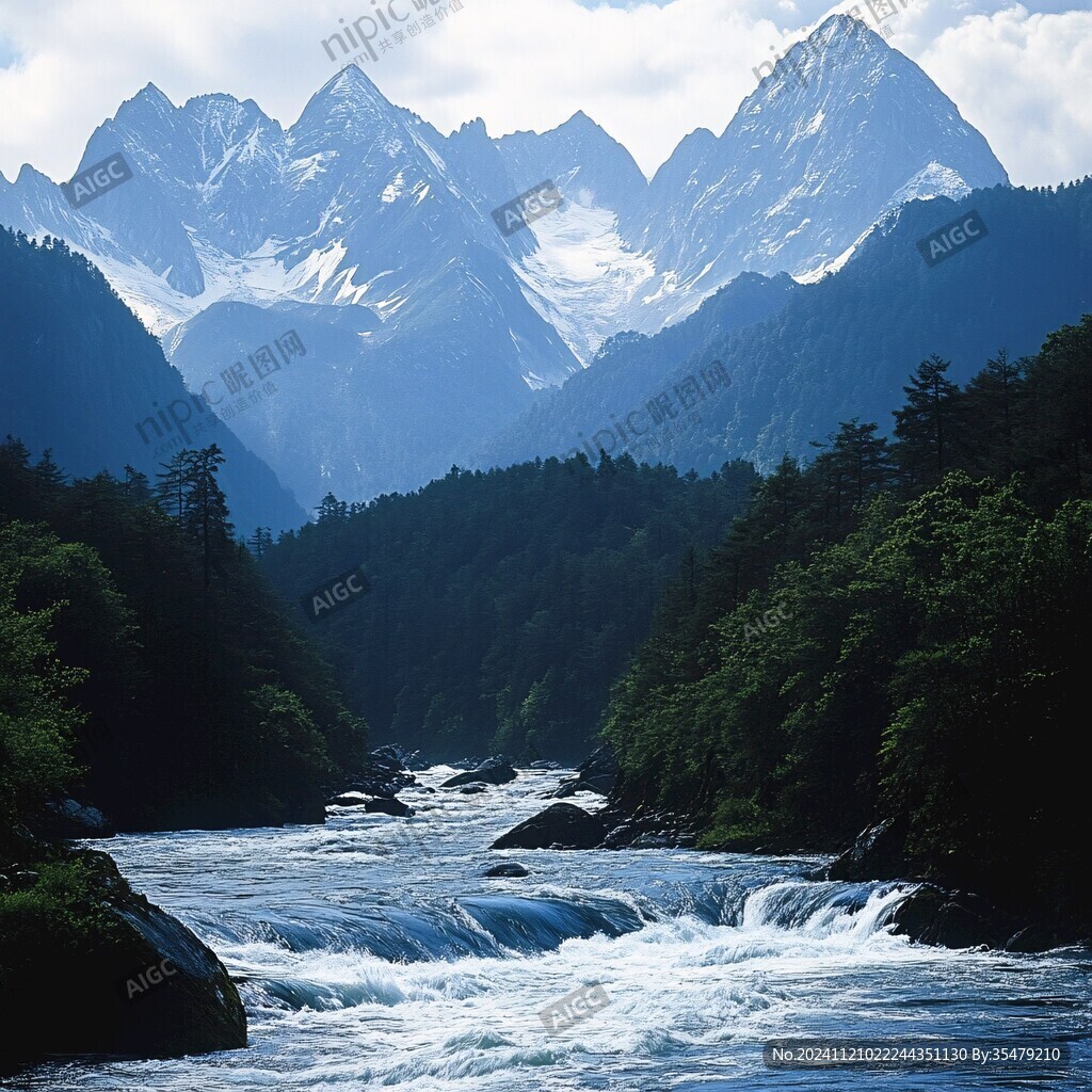 雪山下山谷清溪流水