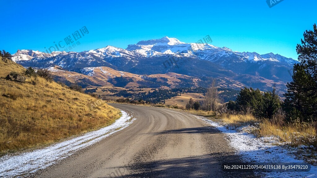 山脈天路遠山道路