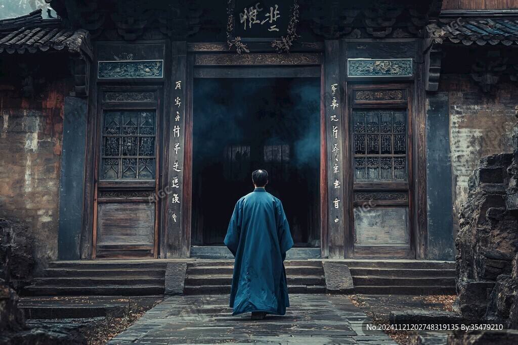 出家人背影