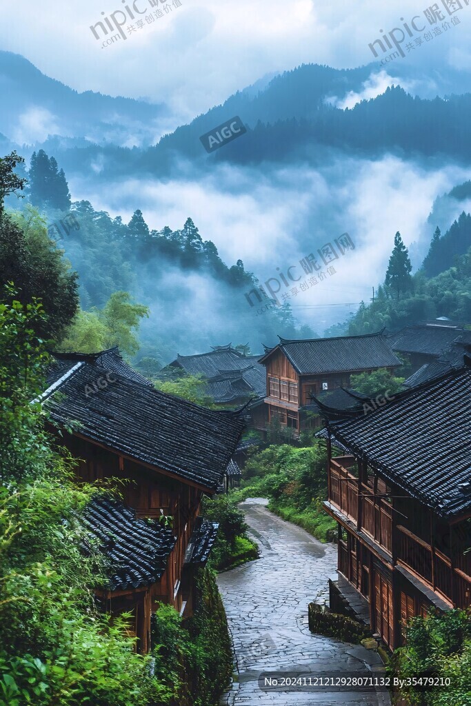 湘西云霧墨戎苗寨