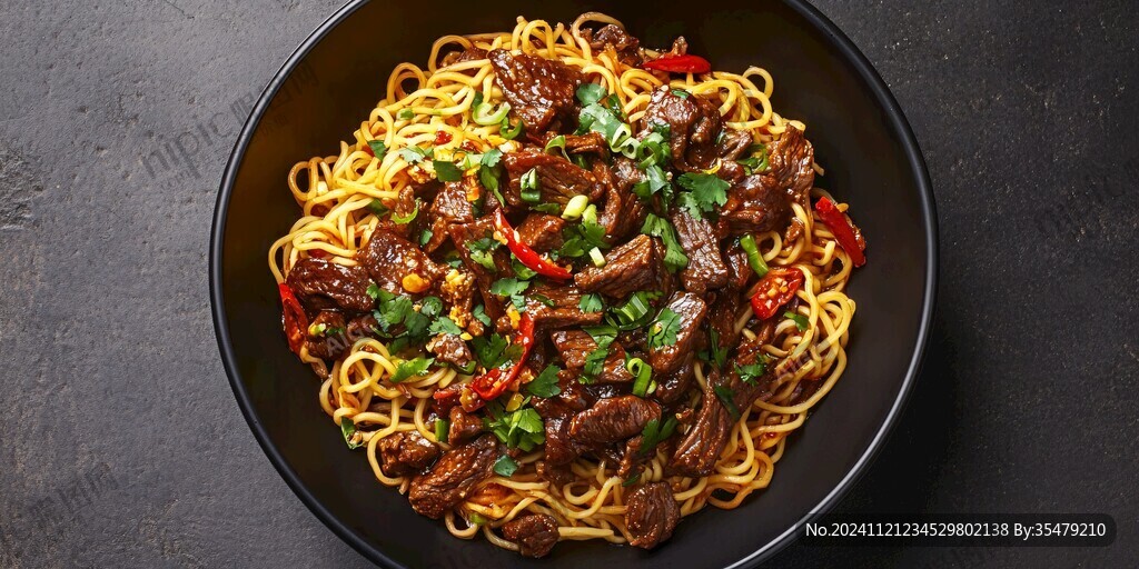高清大圖牛肉炒拉面