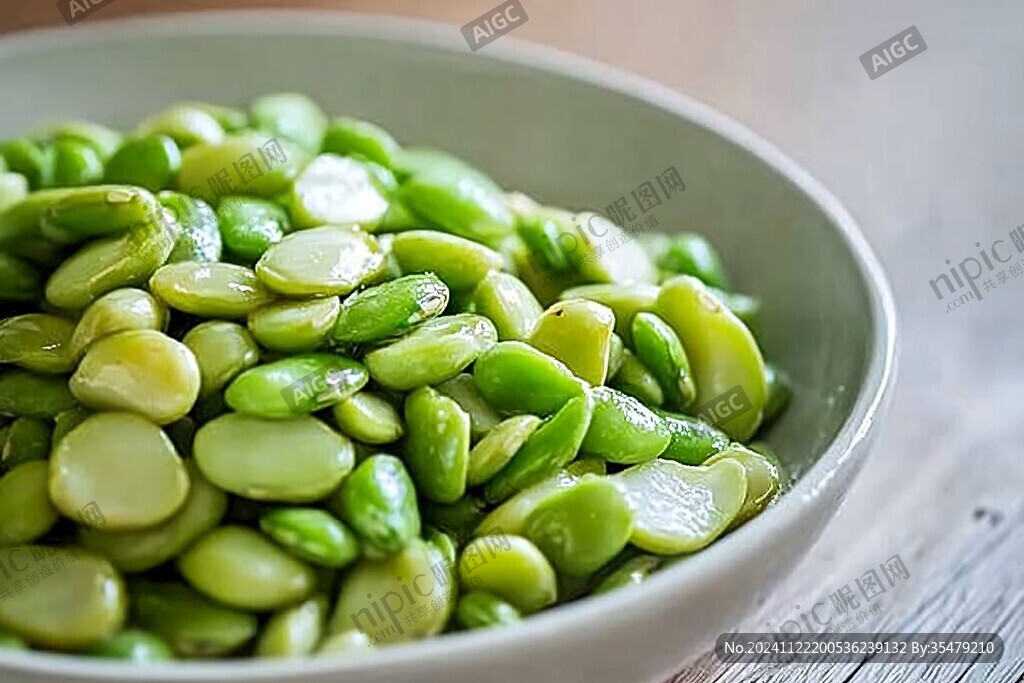 一盤(pán)毛豆米