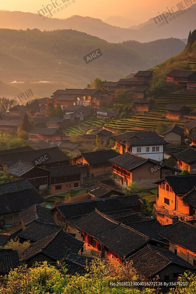 龍脊早晨
