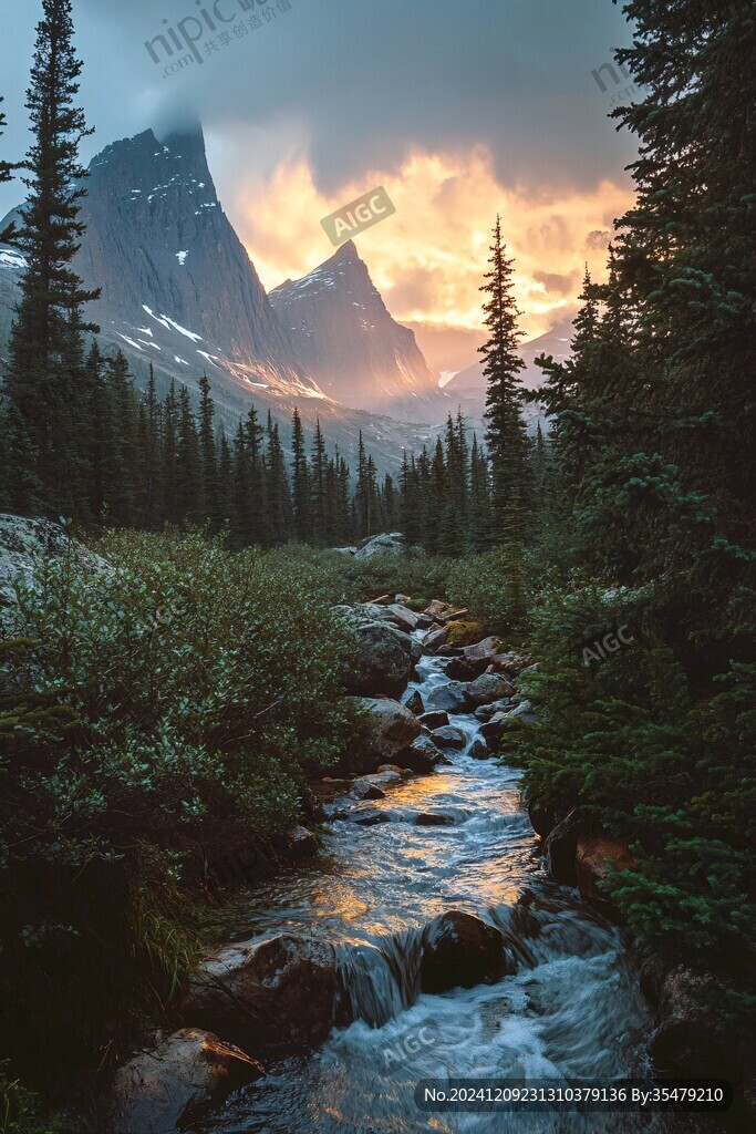 唯美風景山間流水