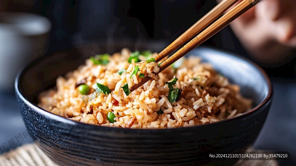 木桶醬油炒飯食品食譜