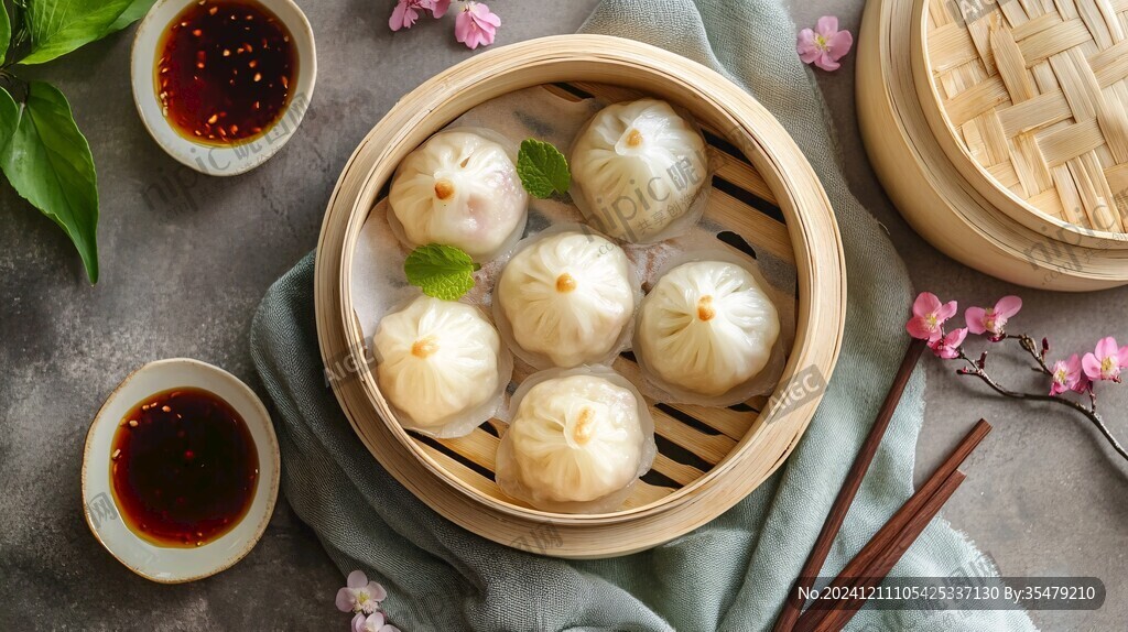 淺底上的蒸包