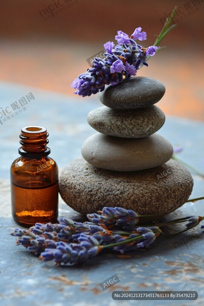 薰衣草精油高清圖