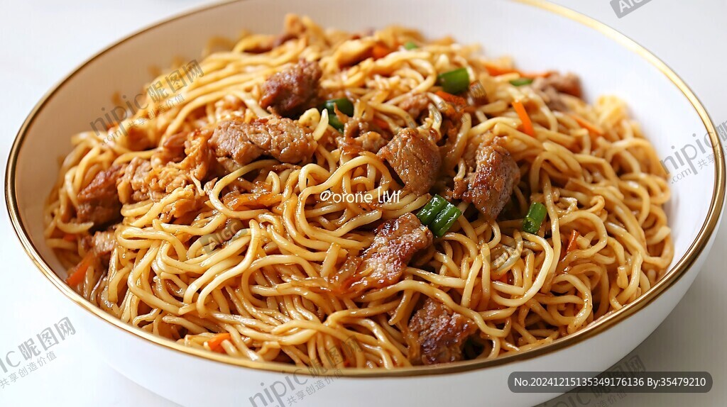 牛肉粒拌面