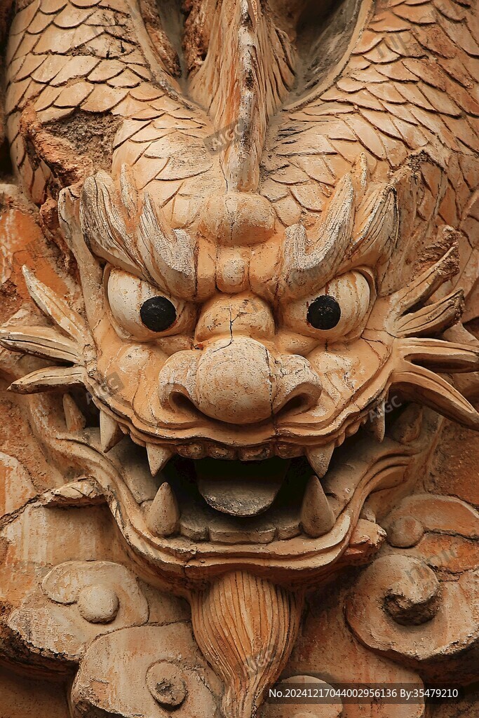 雕龍頭