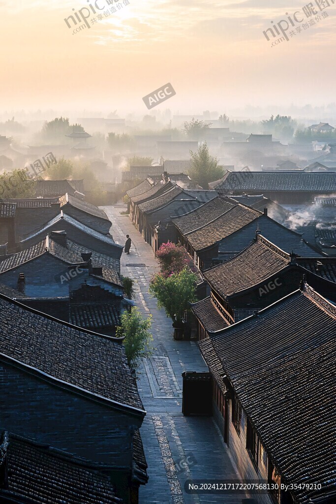 古街日出