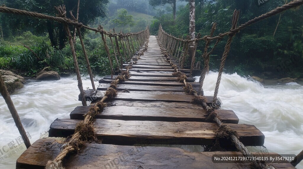 鳳凰獨(dú)木橋