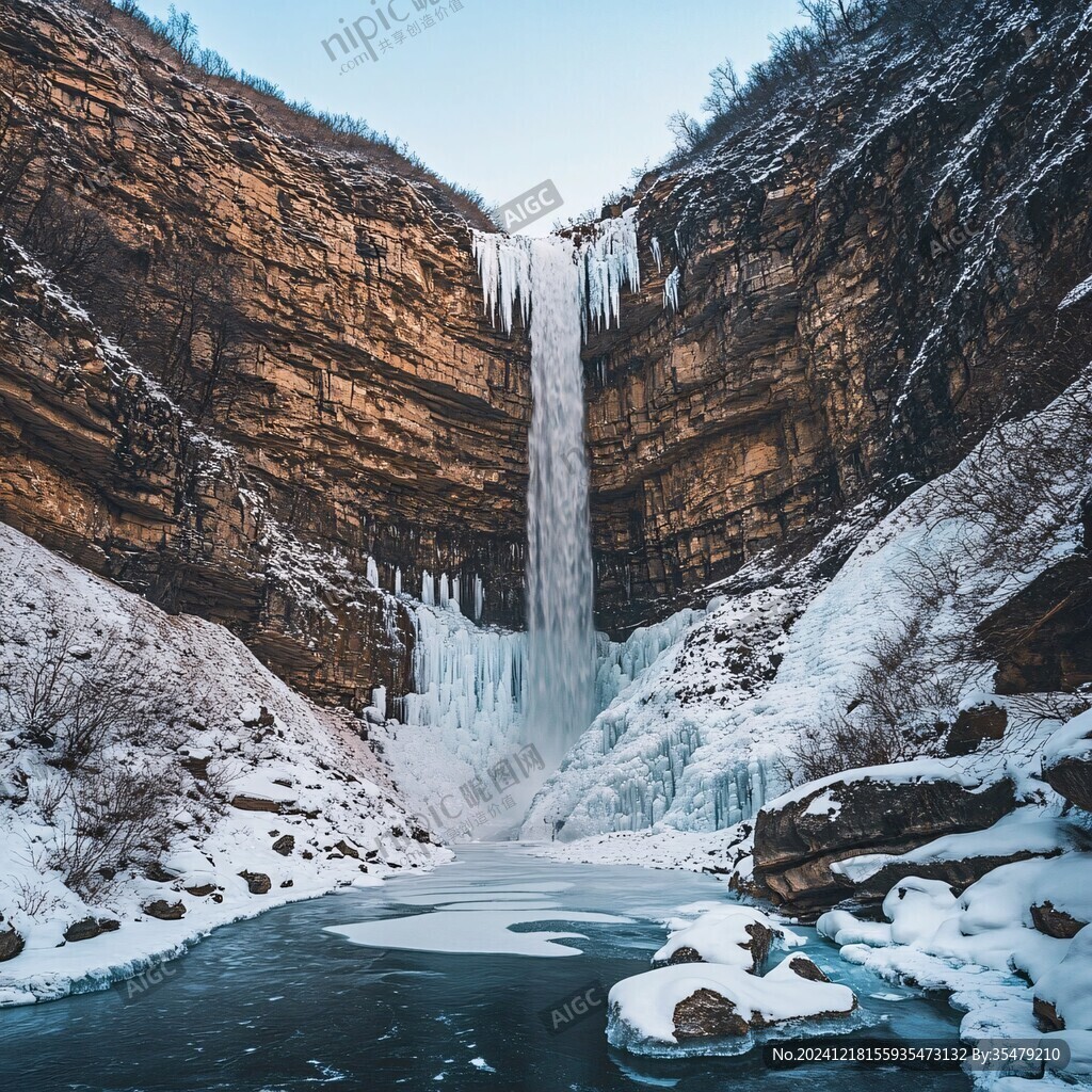 冰雪飛瀑