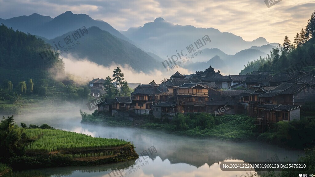 清晨中的夢幻湘西