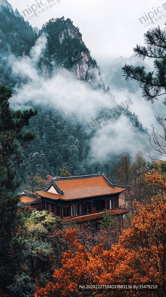 云霧金殿