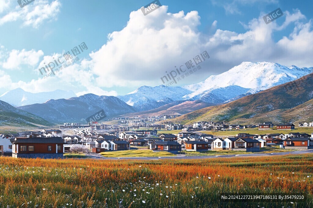 藍(lán)天白云雪山小鎮(zhèn)