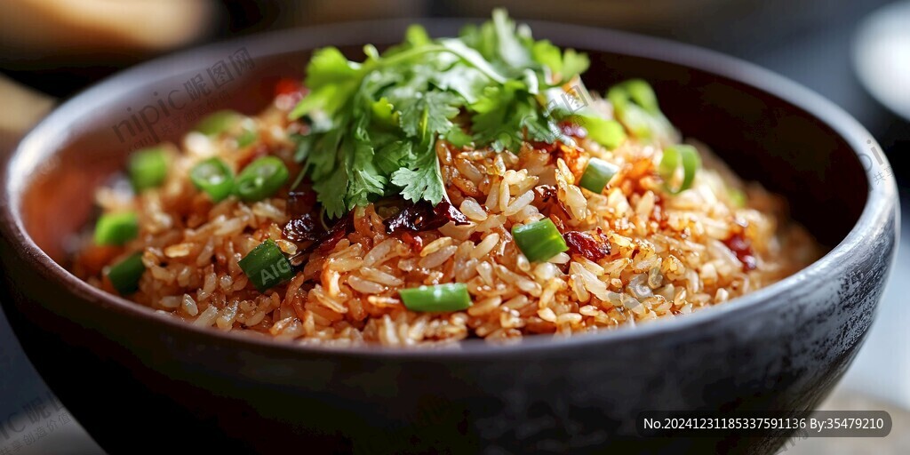 秘制炒飯醬油炒飯