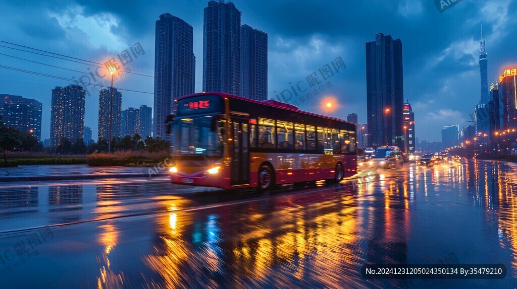 雨中載客