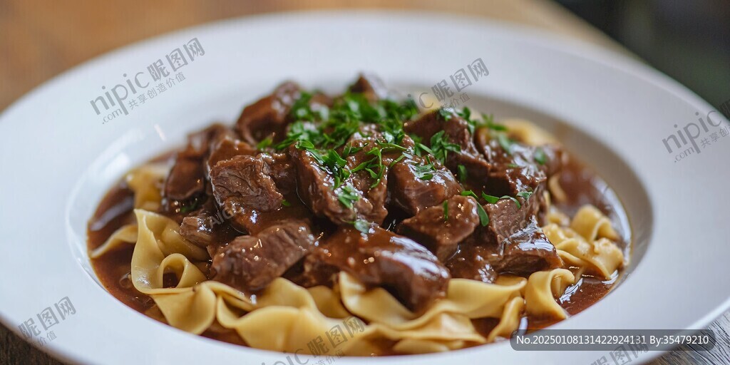 牛肉寬意面