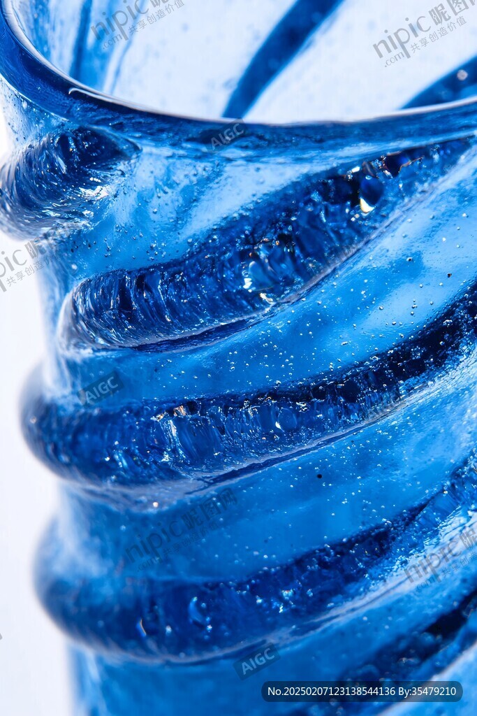 藍色凈水凈化水礦泉水