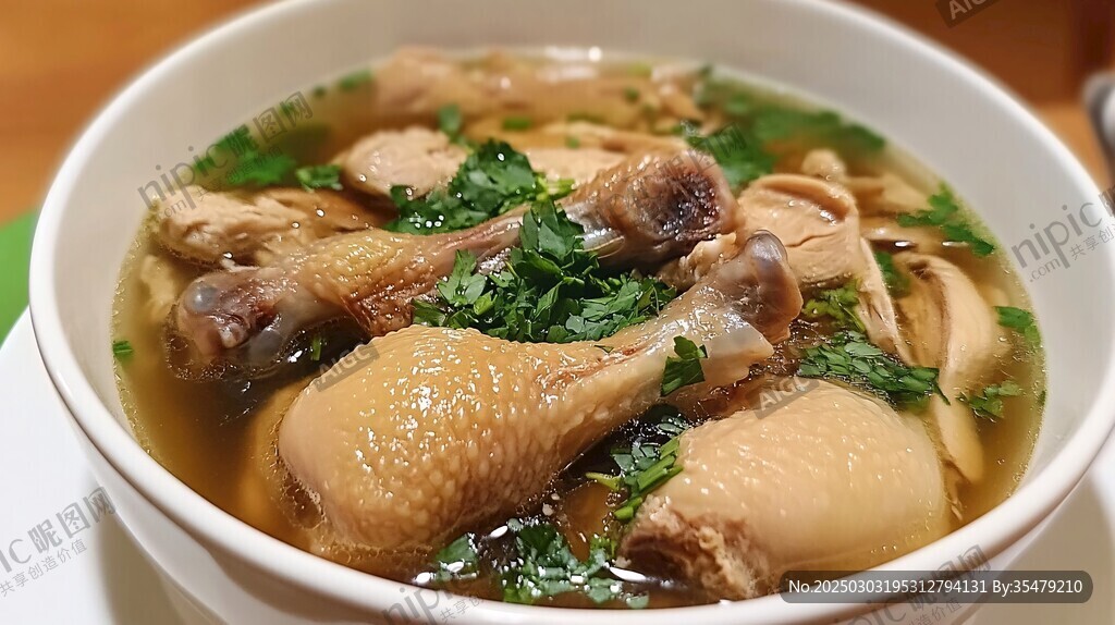 美味雞湯 營(yíng)養(yǎng)豐富 味道濃郁