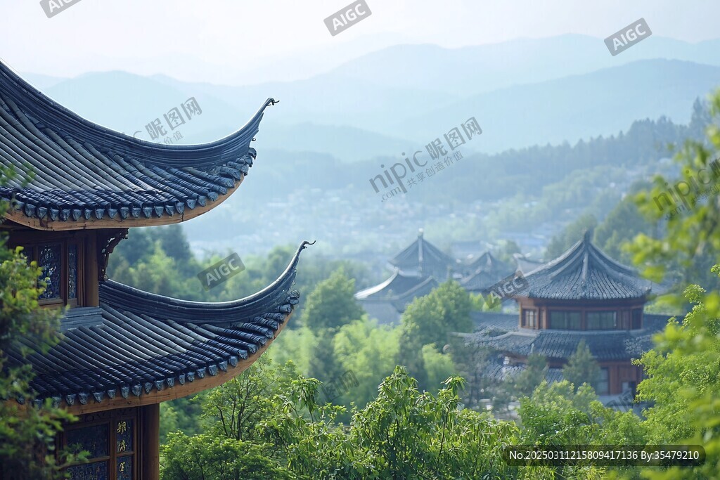 云霧繚繞的古建筑群