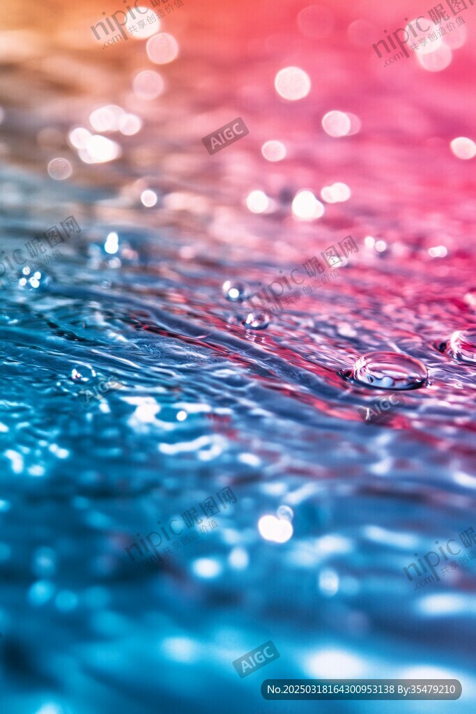 水滴上的彩虹光暈