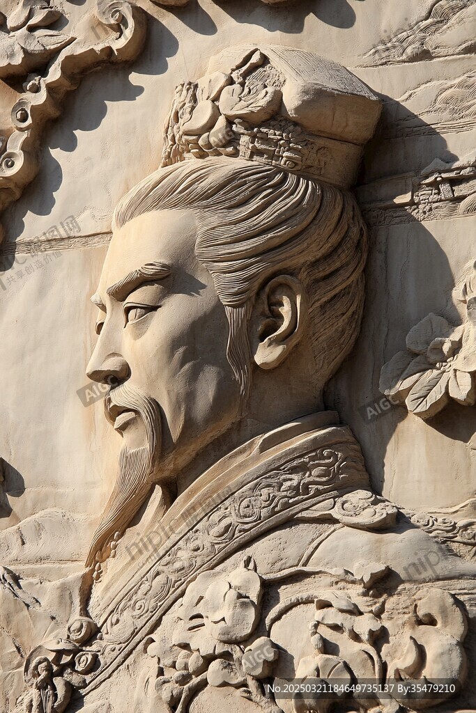 古代帝王石雕像