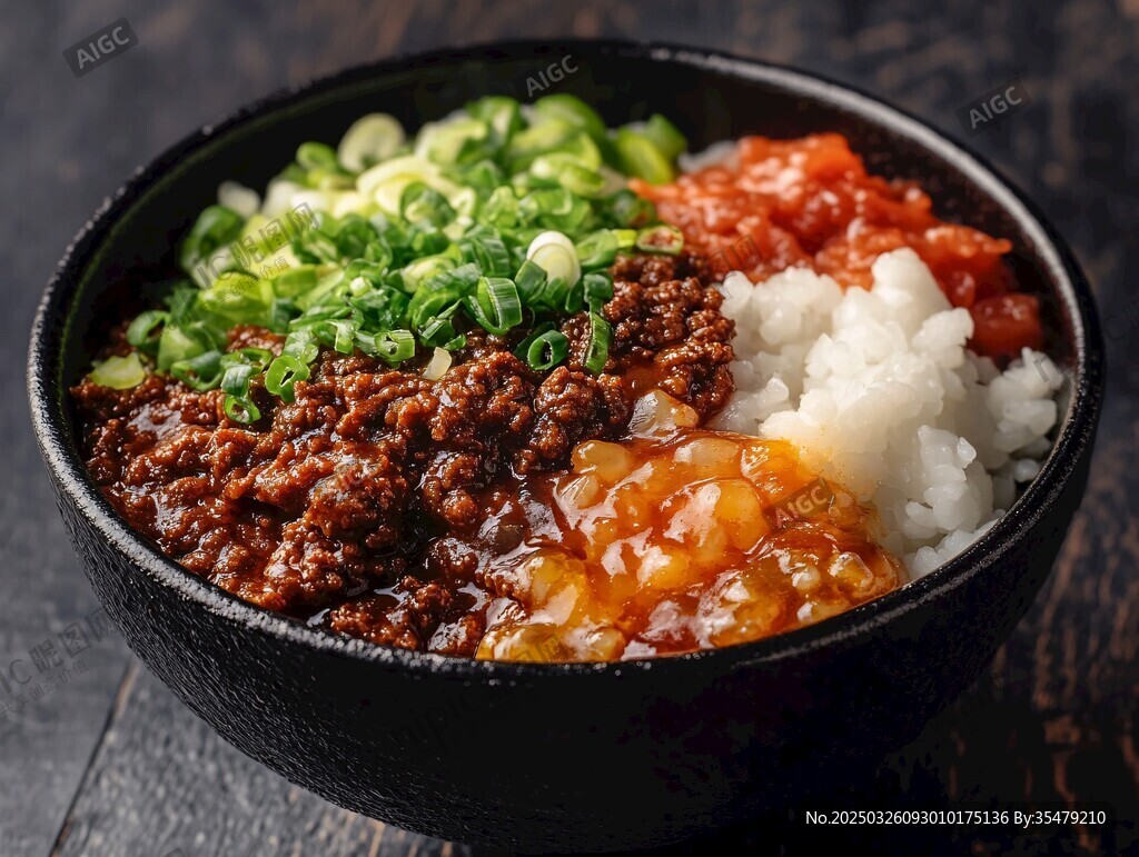 美味肉醬拌飯 豐富食材