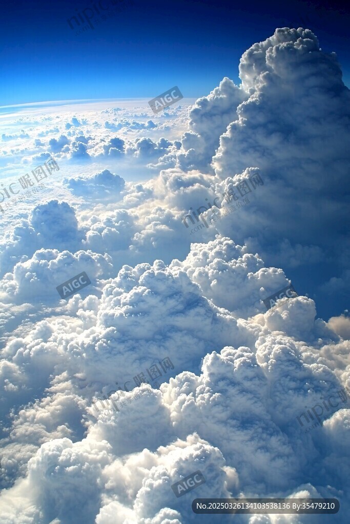 高空壯麗云海景觀