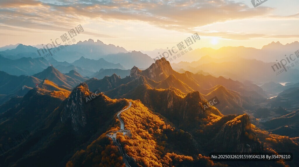 壯美長城映落日壯麗景觀