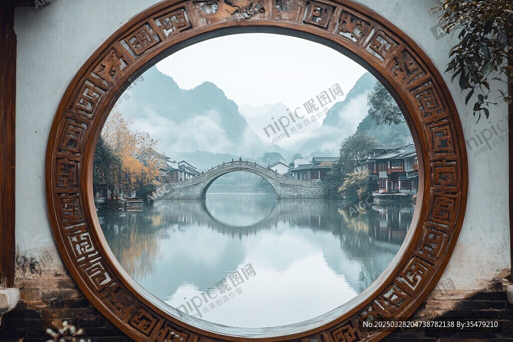 中式圓窗中的山水古村景