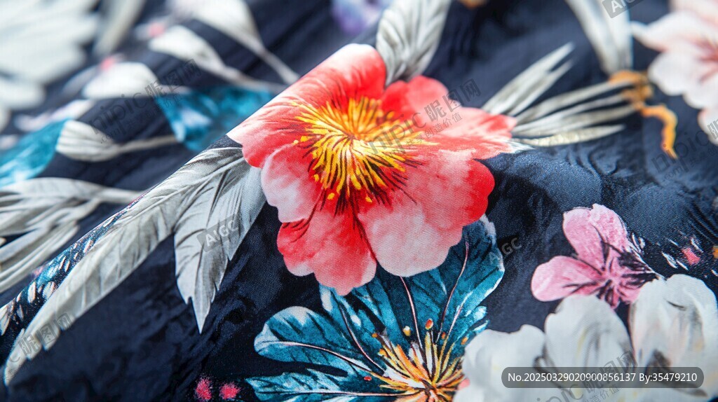 中式花卉刺繡布料細(xì)節(jié)