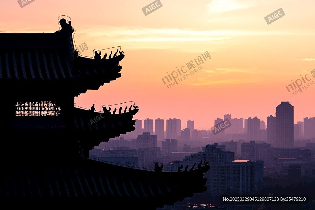 古建夕照下的城市天際線