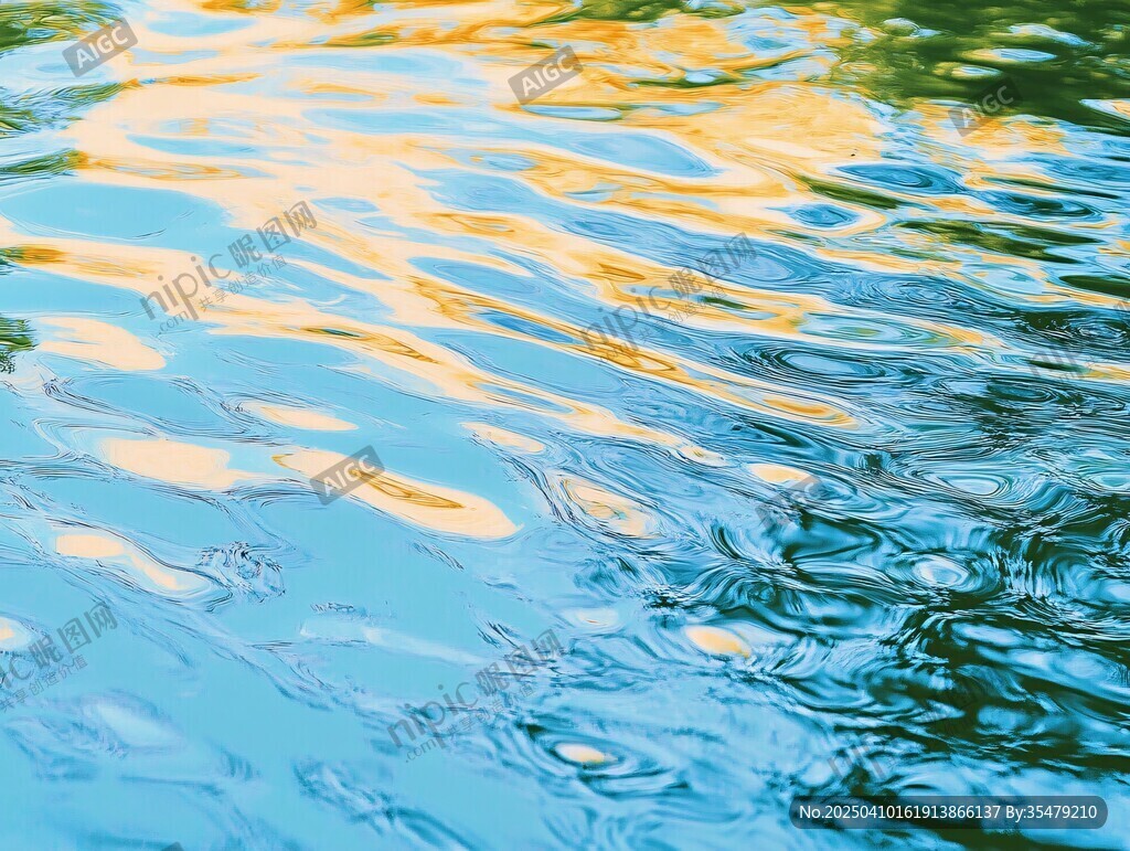 波光粼粼的水面美景