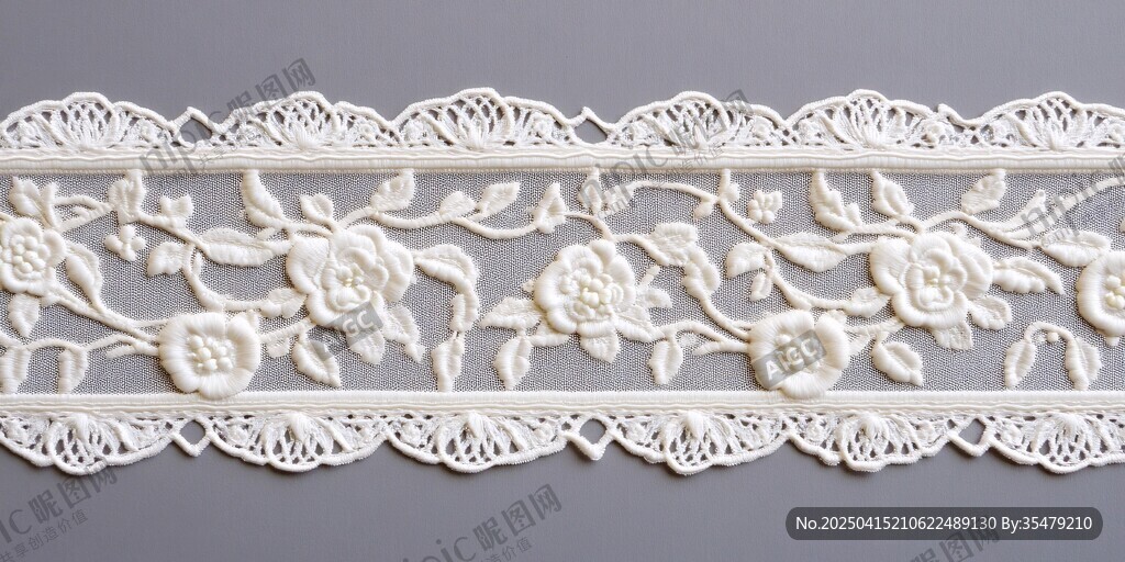 精致白色蕾絲花邊裝飾